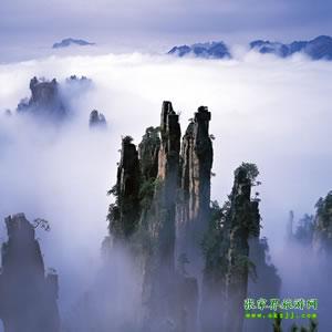 暑期夏令營(yíng)湘西精華旅游線路：長(zhǎng)沙、韶山、張家界、鳳凰純玩8日游